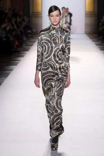 Look 31